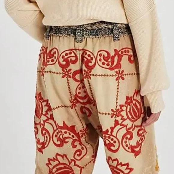 Free People Augusta Floral Embroidered Tan Braid Tie Boho Shorts - Picture 3 of 16